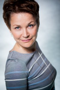  DR MONIKA ŁĄCKA